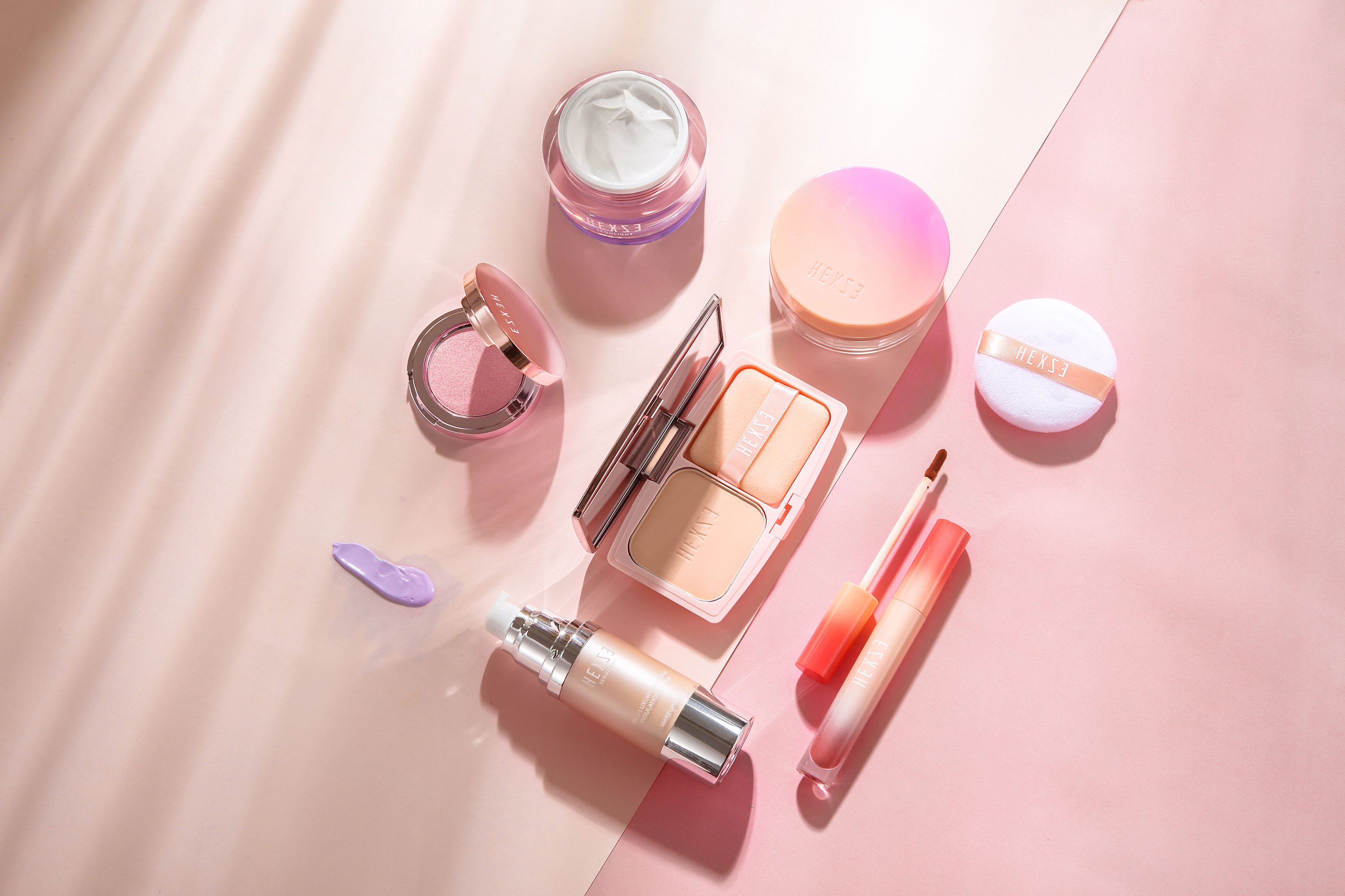 观海360°｜唯一通道破损严重，路过车辆爆胎倾侧，相关单位回复→