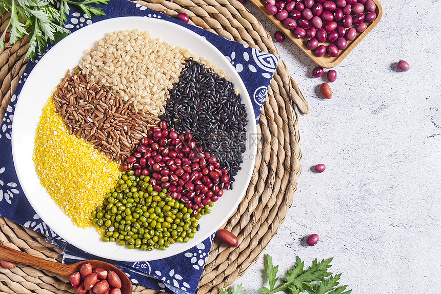 辽宁省市场监管局对月饼过度包装等违法行为开展专项检查