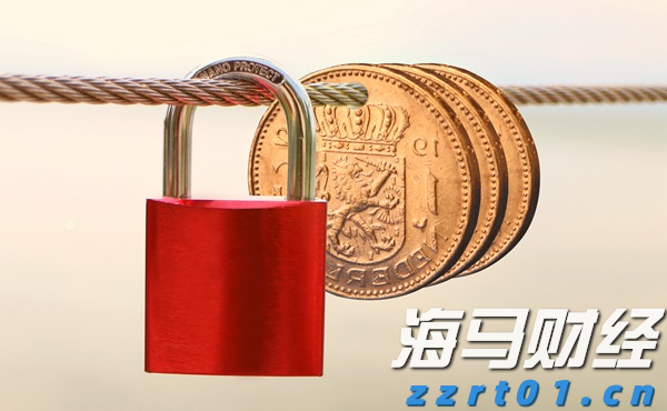 港珠澳大桥海关查获一起走私49盒燕窝进境案