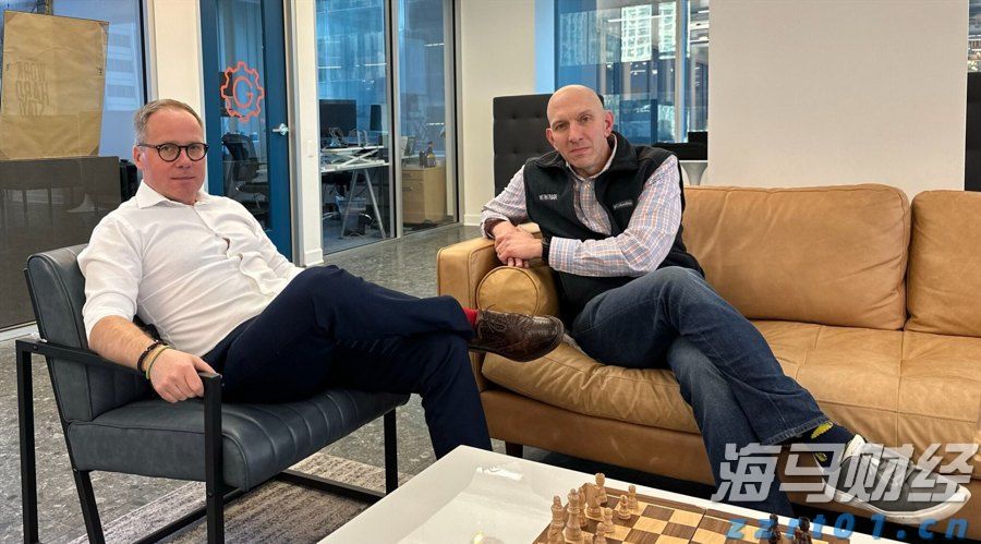 企业囤币潮助推加密货币市场，比特币与以太币接近历史高点