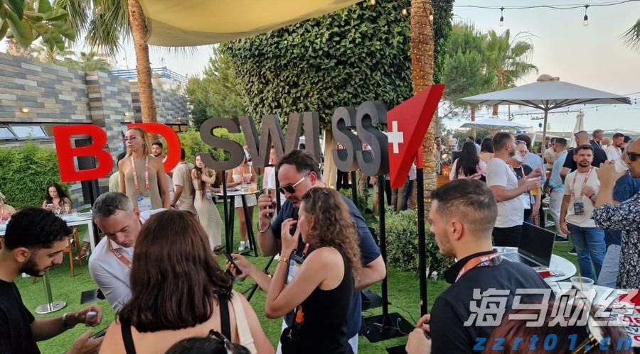 斑马线礼让行人蔚然成风!梅州交通参与者文明交通意识和法治意识不断提升