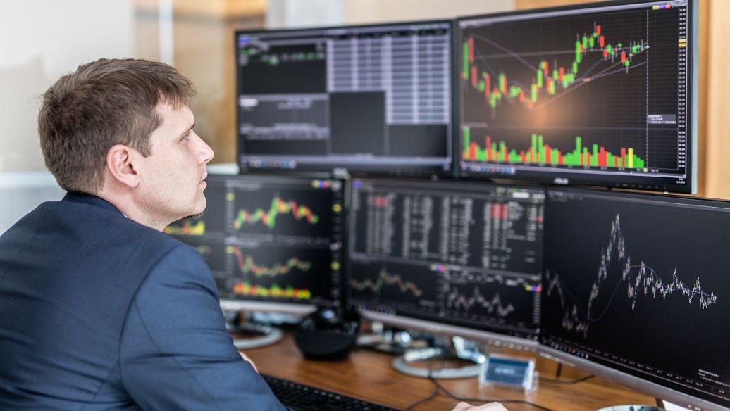 帝亚吉欧(DEO.US)2025财年业绩超预期 预计2026财年销售增长1.7% 并计划进一步削减成本